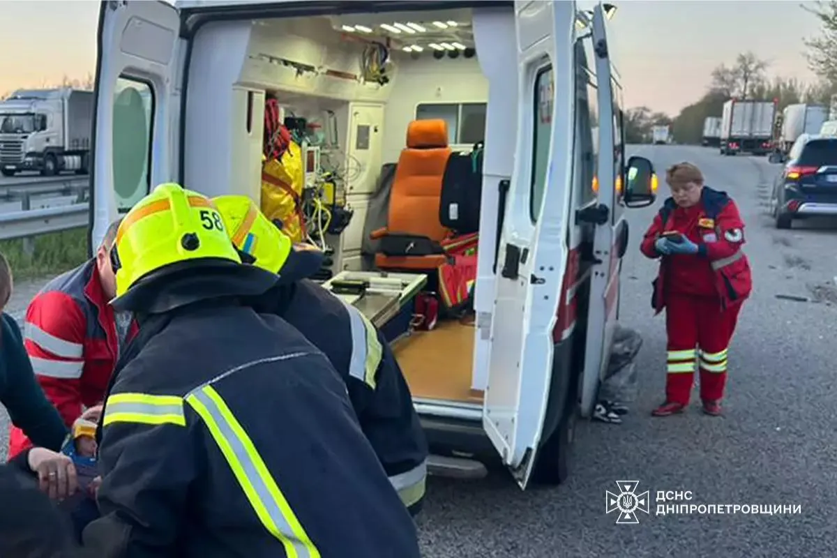 Утром, 28 апреля вблизи села Каменное Днепропетровской области произошло ДТП