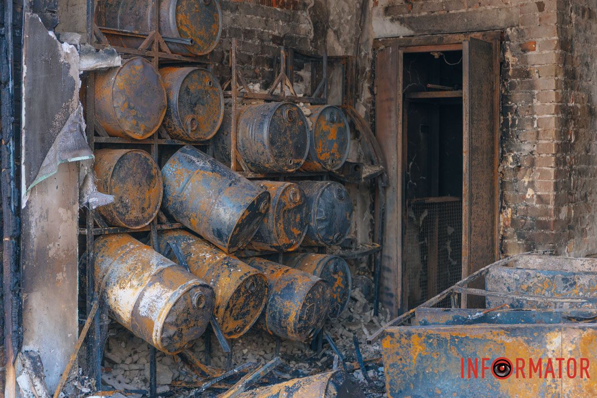 Как Днепровский район приходит в себя после дроновой атаки 30 апреля: фоторепортаж Информатора 20