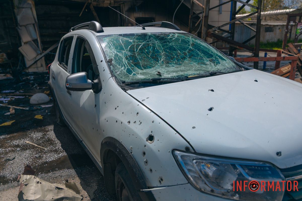 Как Днепровский район приходит в себя после дроновой атаки 30 апреля: фоторепортаж Информатора 33