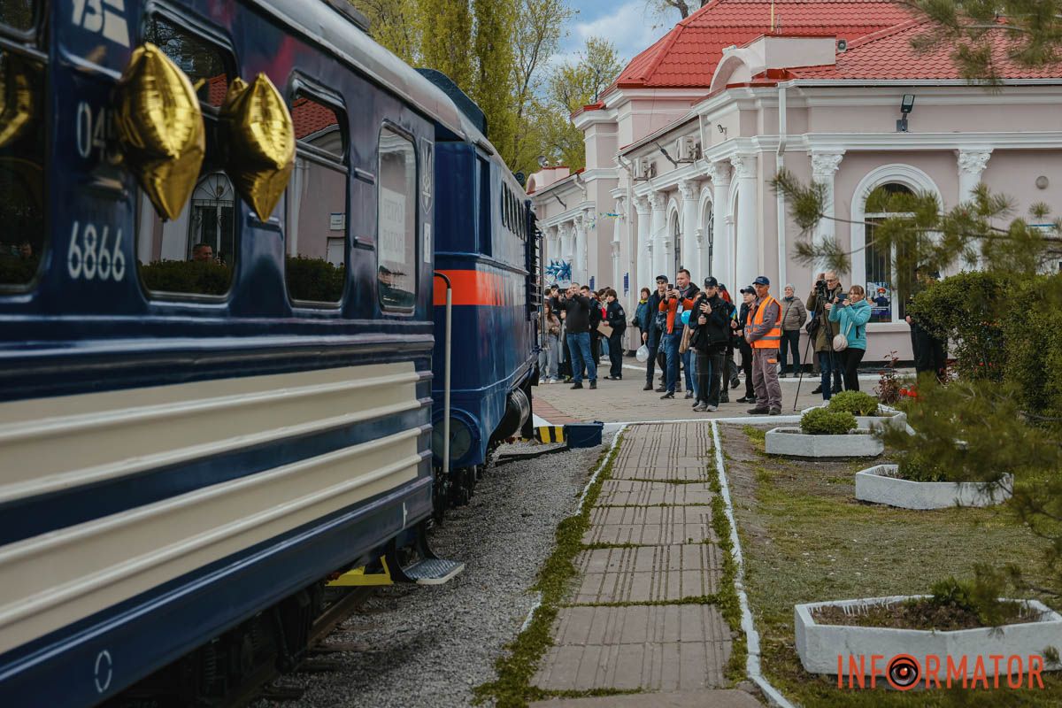 Первые пассажиры уже отправились в путешествие