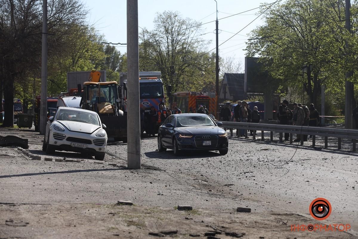 Пасажири тролейбусу дивом не постраждали