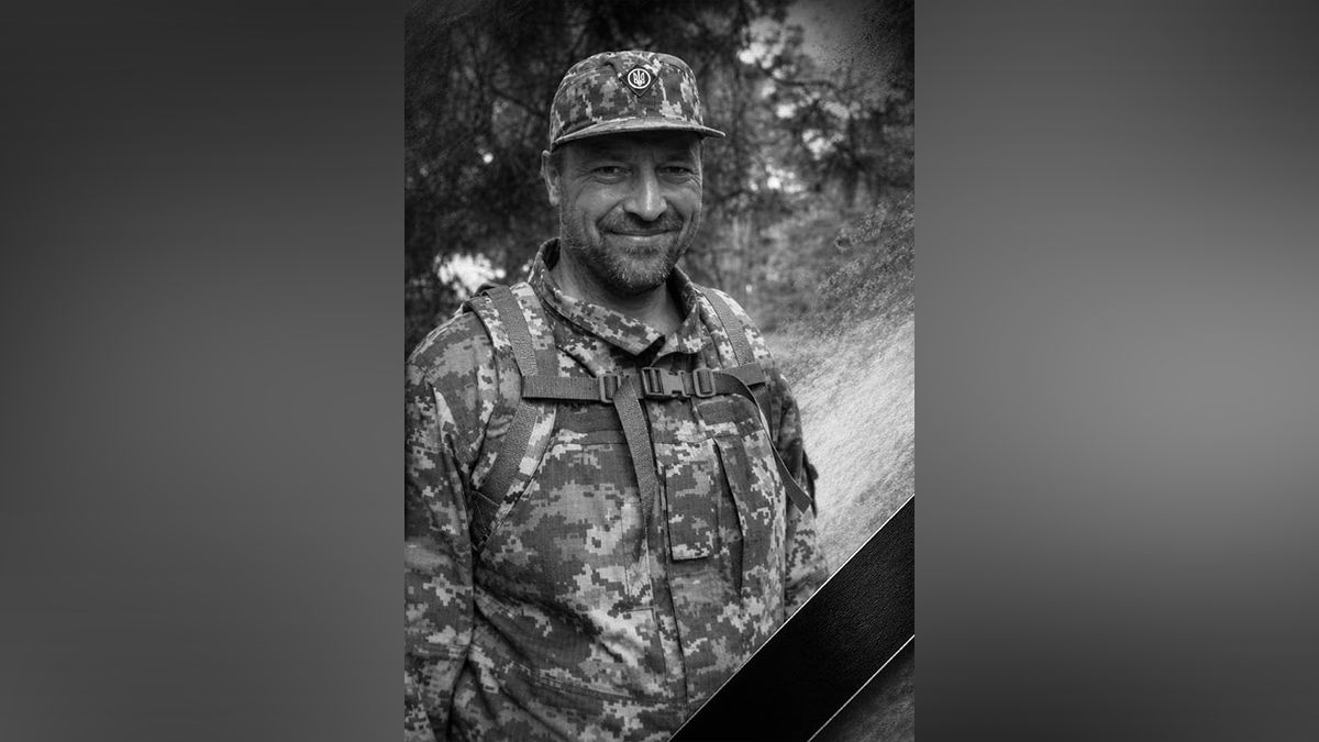 Вернулся на щите: в Днепропетровской области проведут в последний путь Защитника Николая Орлова