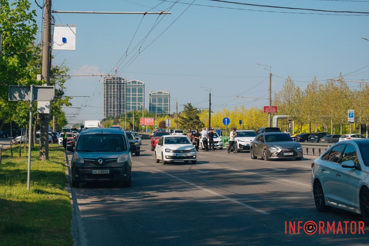 Усі обставини з'ясовуються