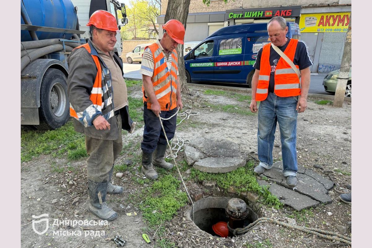 Наразі в різних районах міста вже замінено п'ять одиниць обладнання