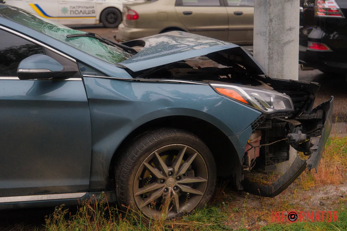Там зіткнулись Chevrolet та Hyundai