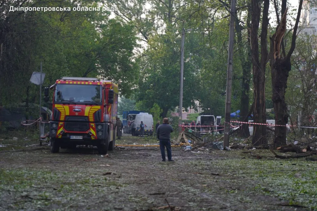 Увечері 17 травня та в подальшу ніч ворог масовано атакував Дніпро та область Увечері 17 травня та в подальшу ніч ворог масовано атакував Дніпро та область