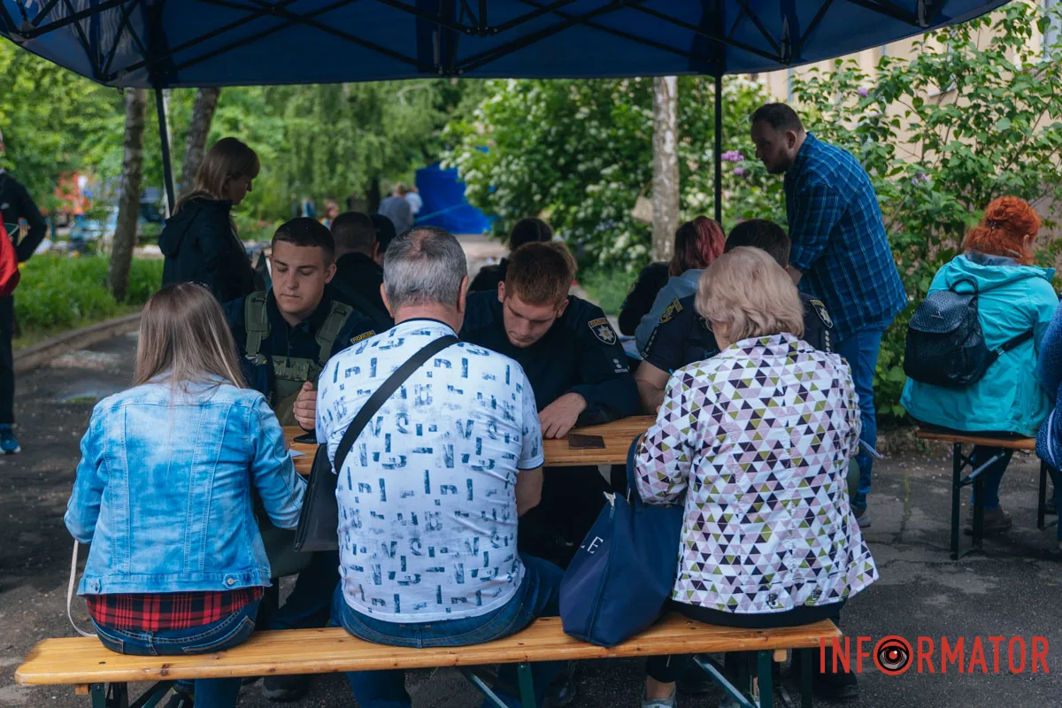 Війська рф атакували місто безпілотниками та ракетами