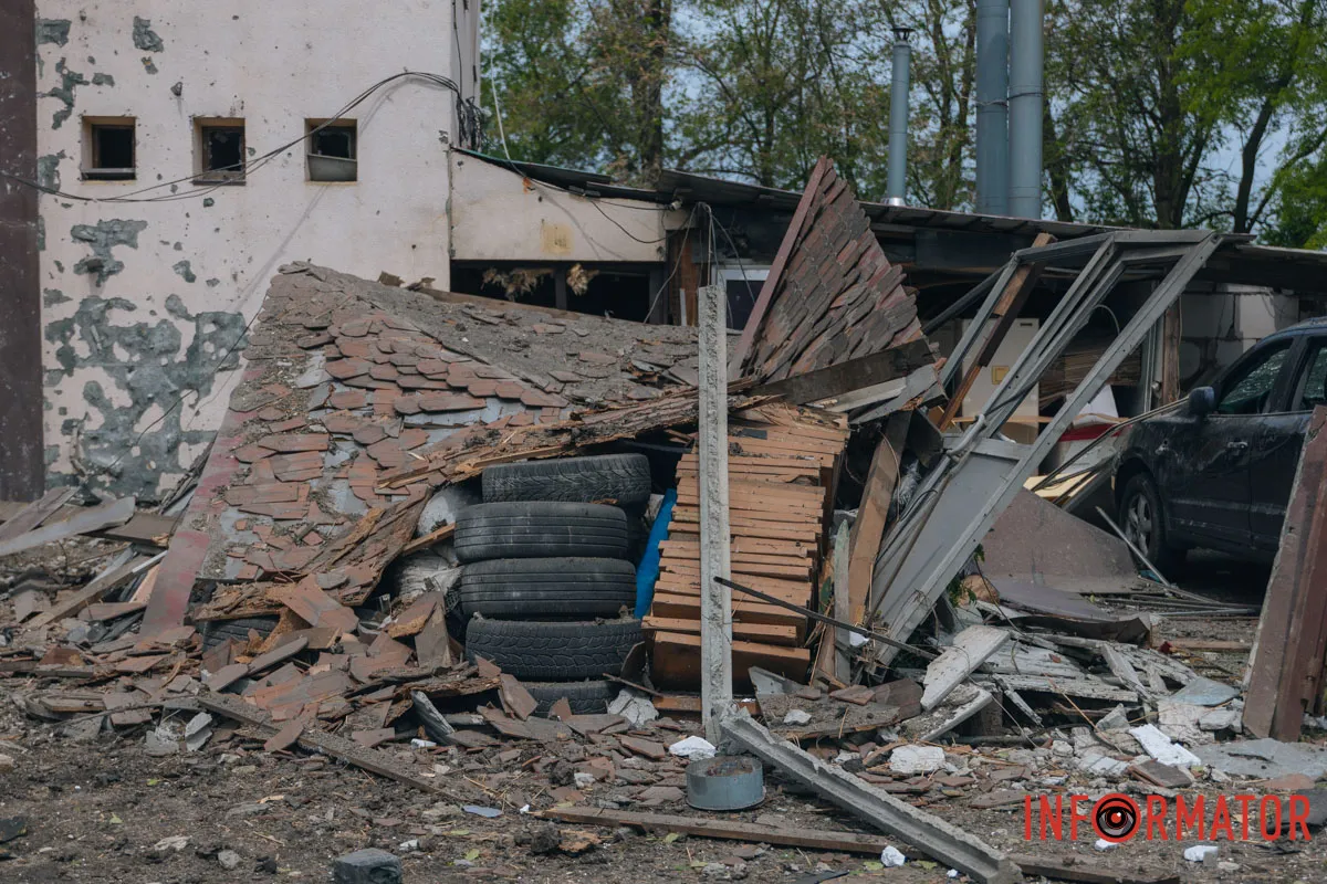 У будівлі мечеті вибуховою хвилею вибило всі вікна та частину дверей