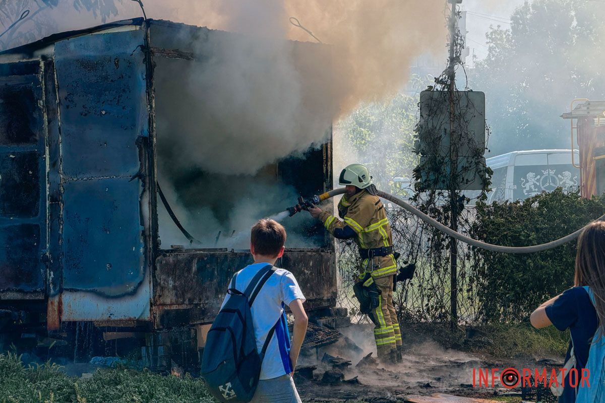 На місце події оперативно прибули співробітники ДСНС