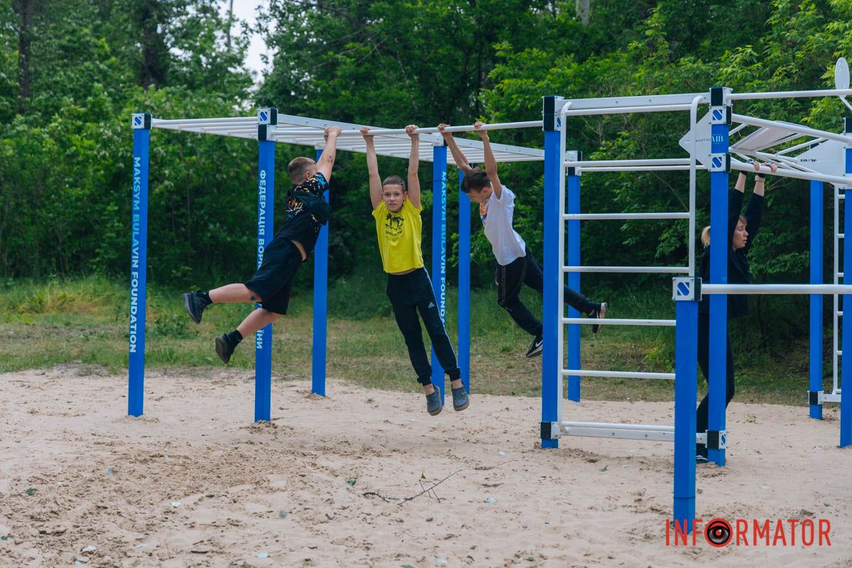 Юні спортсмени Юні спортсмени
