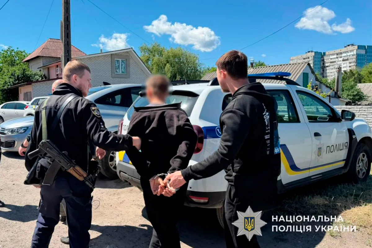 Зв’язав руки, задушив та зґвалтував: у Дніпрі у закинутій будівлі чоловік вбив 11-річного хлопчика 4