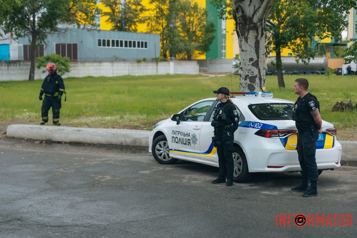 Саму територію навколо зруйнованого об'єкта повністю огородили задля безпеки