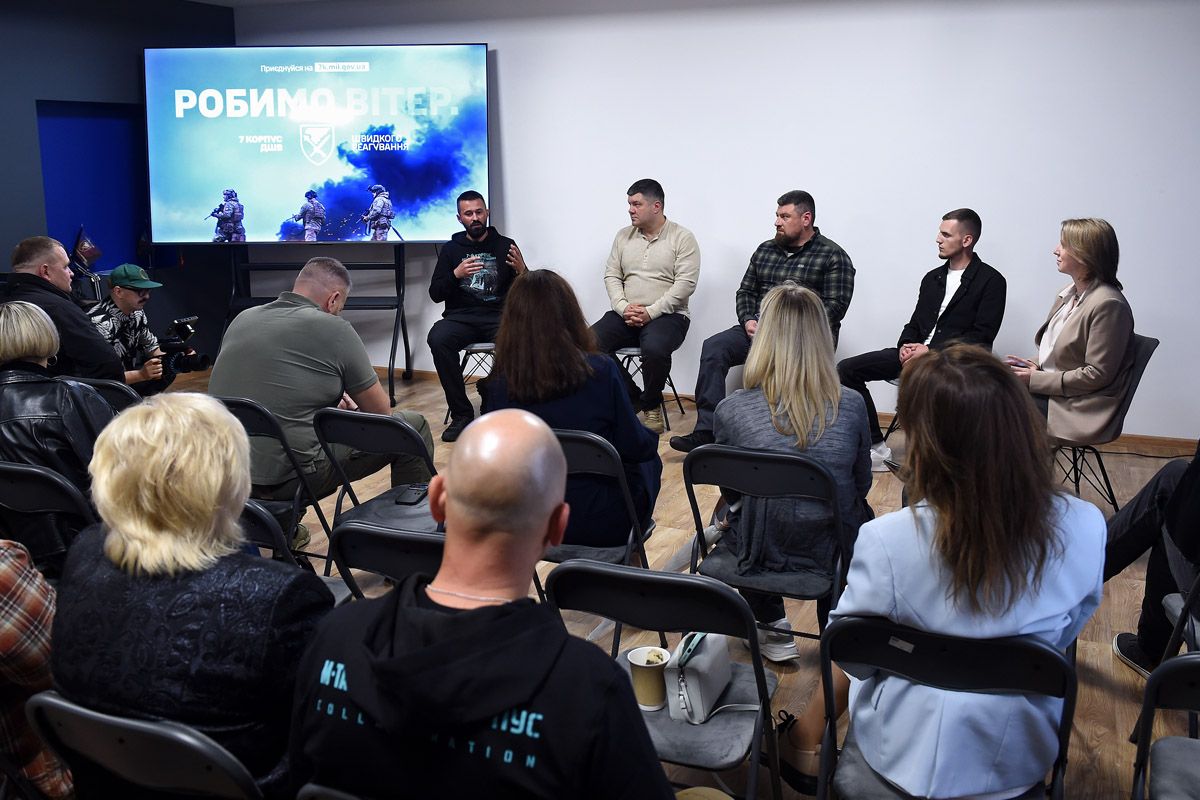У Дніпрі відкрили перший в Україні «Марун Хаб» для військових, ветеранів та цивільних 8