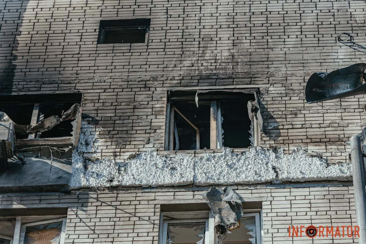 Последствия повторной атаки на Днепр Реактивный «шахед» попал в многоэтажку в Днепре: как выглядит дом после атаки 16