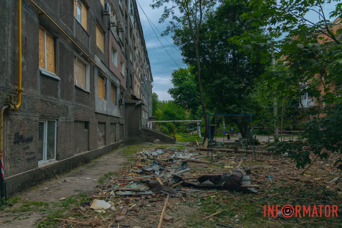 Всюди уламки, які варто прибрати