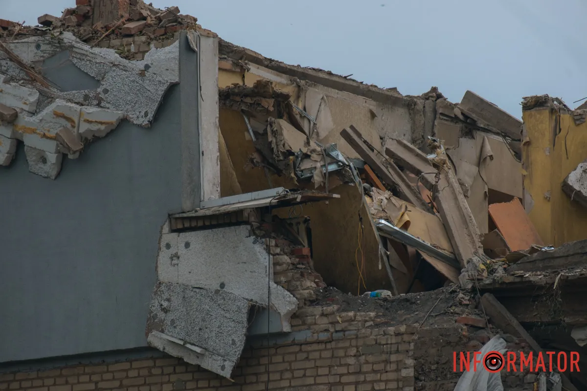 У місті продовжують ліквідовувати наслідки атаки