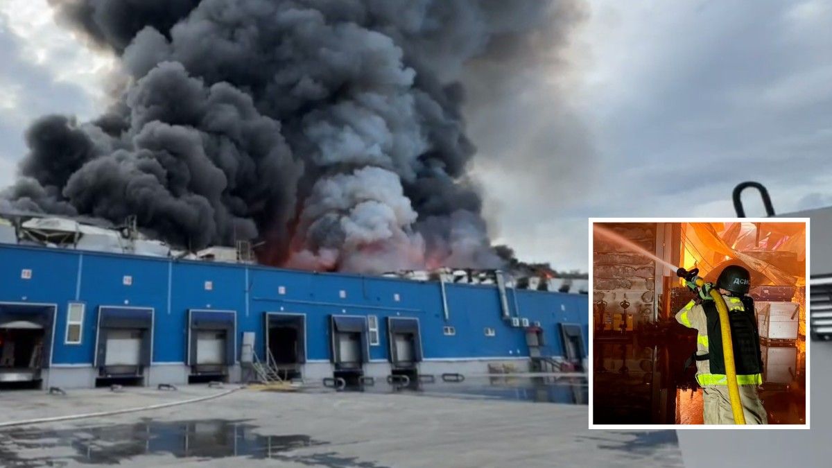 Ворог вдарив по складу "АТБ" та логістичній компанії у Дніпровському районі: фото та відео з місця від рятувальників