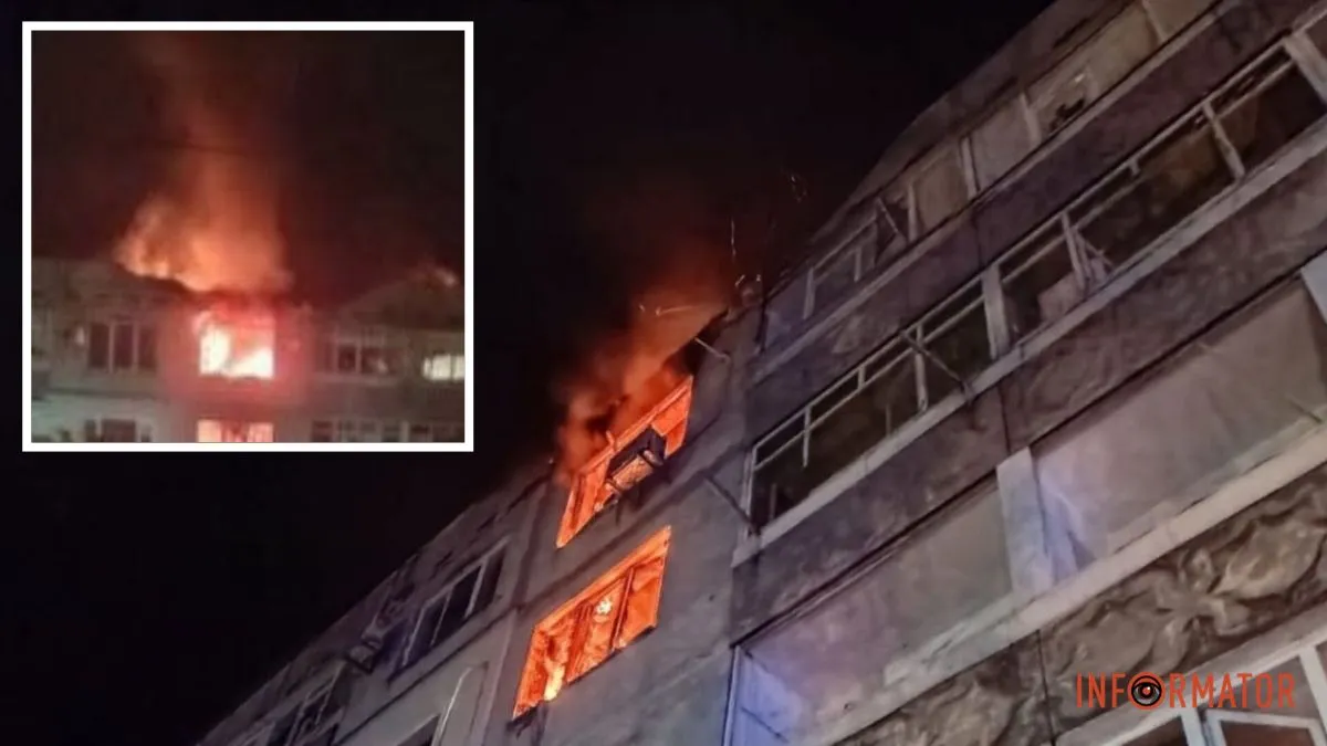 Зайнялися п'ятиповерхівка й кілька автівок: у Павлограді ворог дроном вдарив по будинку