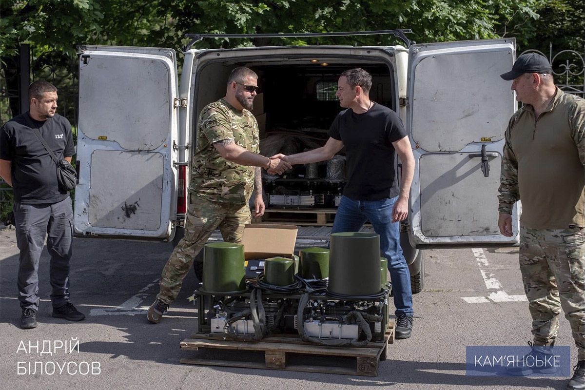 Кам’янське передало бійцям 3-го армійського корпусу сучасні комплекси РЕБ 2