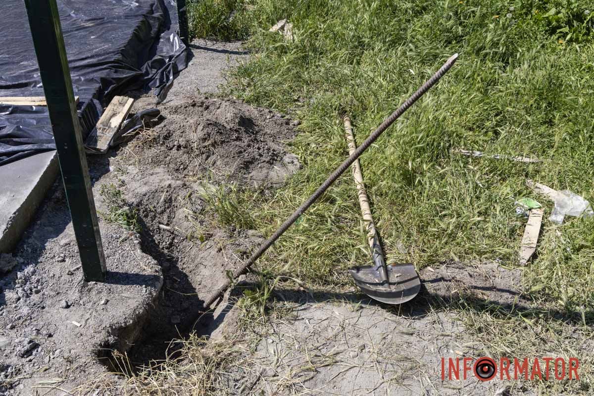 В Днепре на Новогодней за 5 миллионов ремонтируют площадку для футбола: в закупках обнаружили переплату на стройматериалах 6