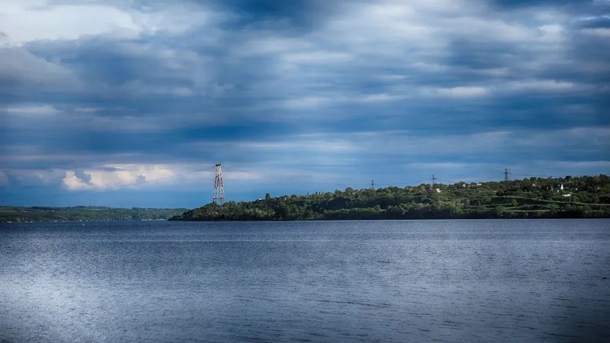 Атмосферні літні заходи Сонця та пейзажі міста: топ красивих світлин Дніпра з Instagram