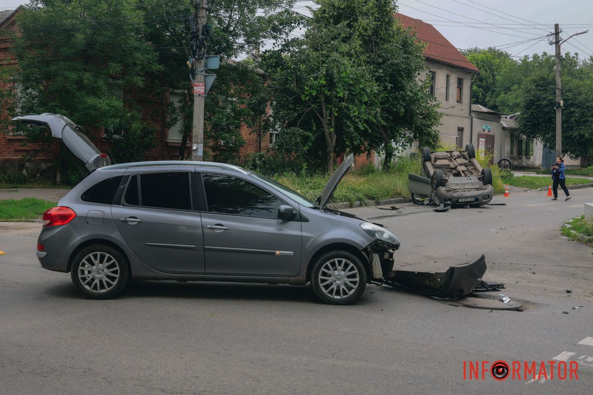 Дотримуйтесь ПДР