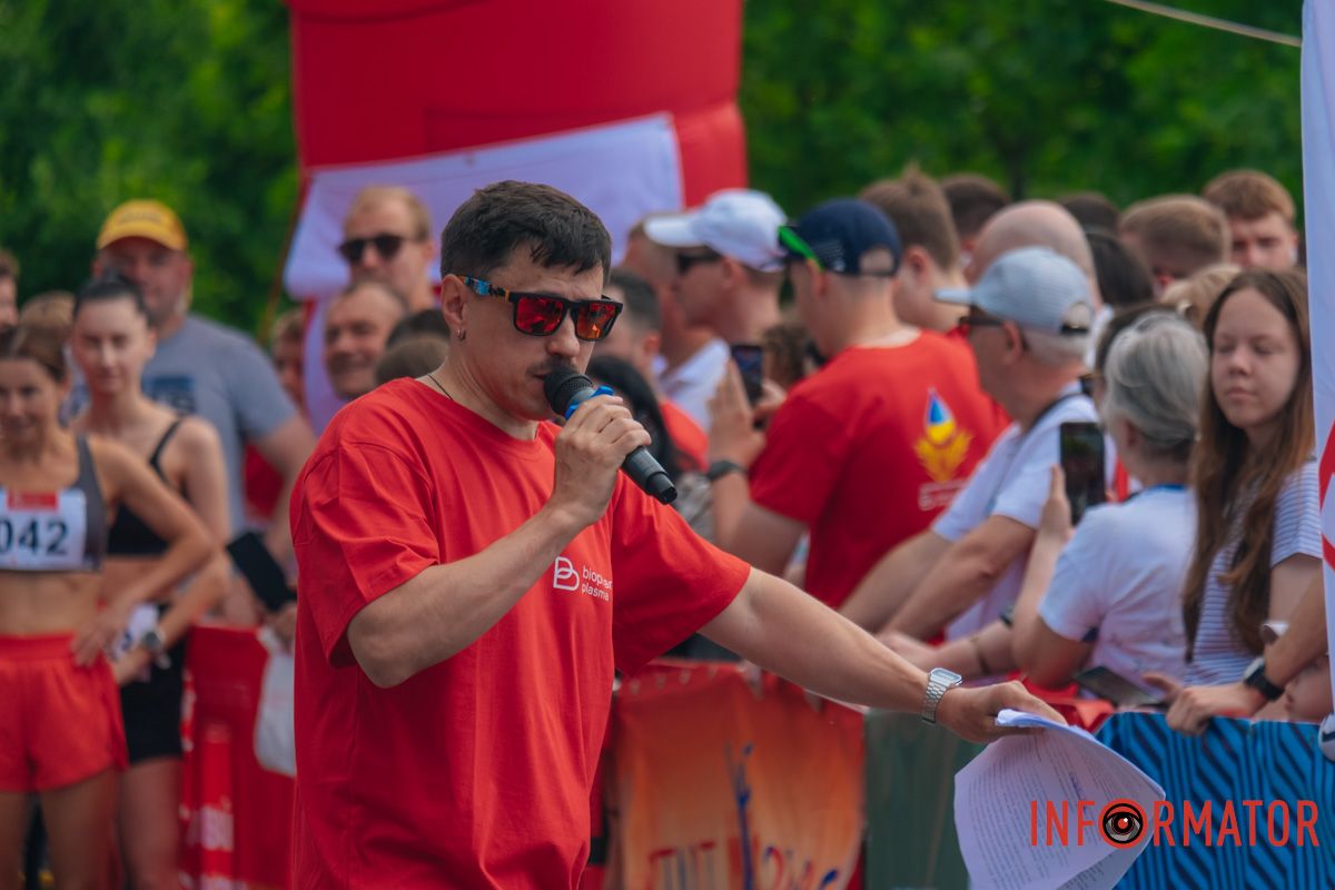 У Дніпрі до Всесвітнього дня донора проходив благодійний забіг: шукай себе на фото 18