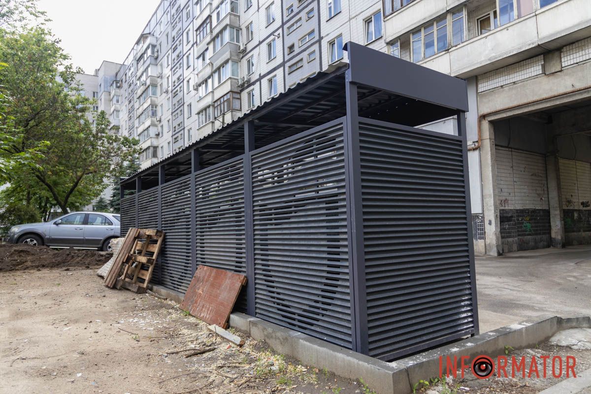 На сміттєві майданчики в Індустріальному районі Дніпра витратили понад 1,6 мільйона гривень: як вони виглядають 4