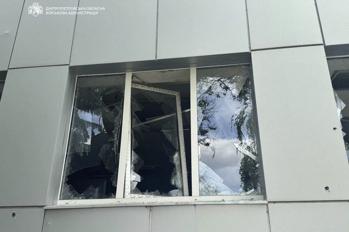 У Дніпрі зросла кількість постраждалих внаслідок атаки рф, 4 людини – “важкі” 10