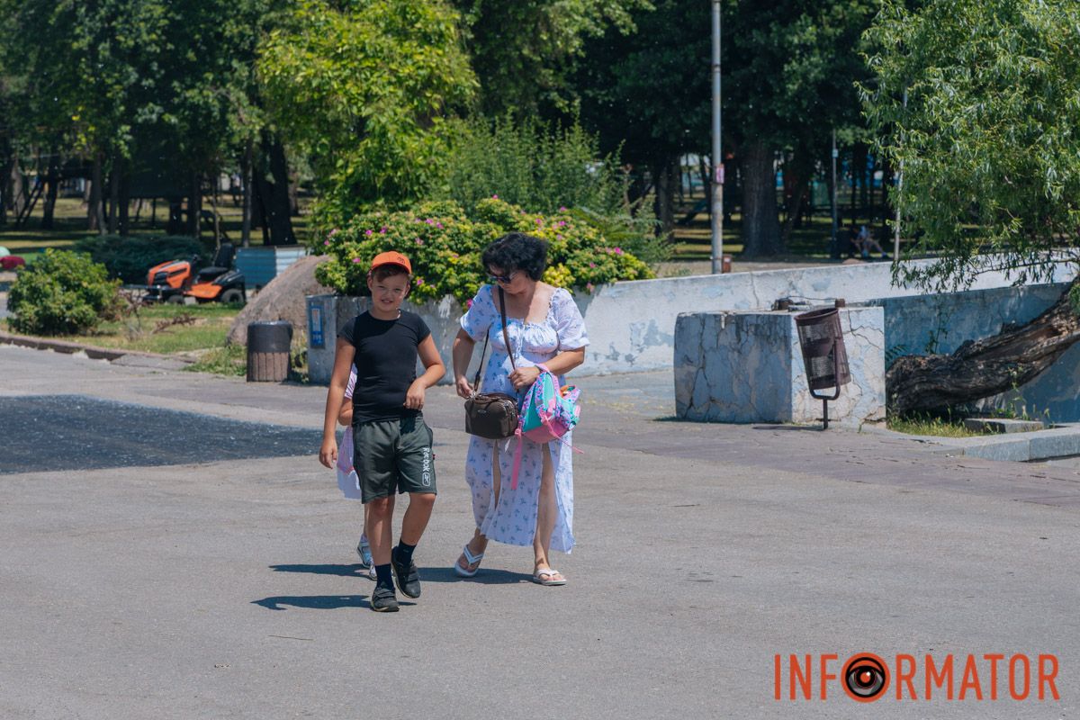 Жара, утята и цветы: каким был летний день в парке Глобы в Днепре 10
