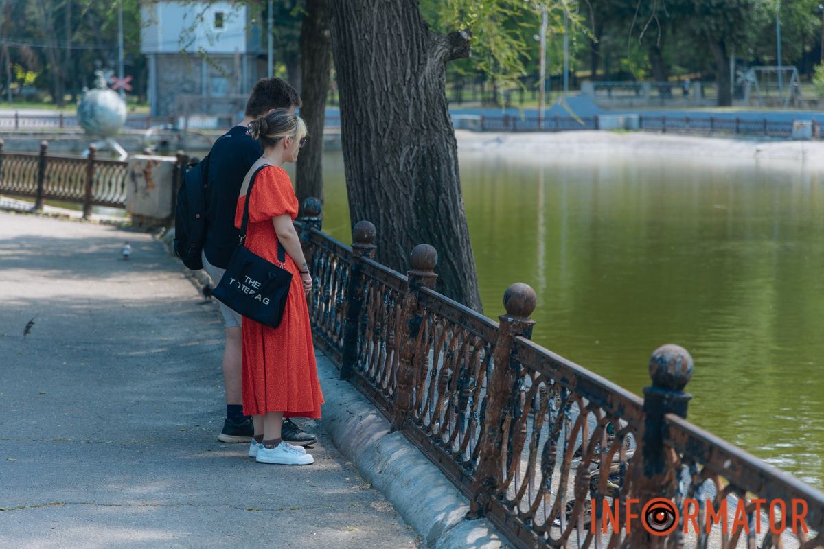 Жара, утята и цветы: каким был летний день в парке Глобы в Днепре 26