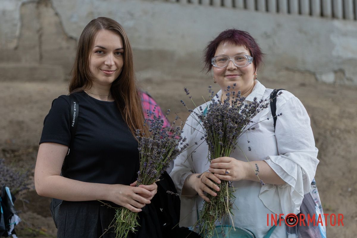 Букетик своїми руками: у парку Шевченка в Дніпрі пройшов «Лавандовий бум» 26