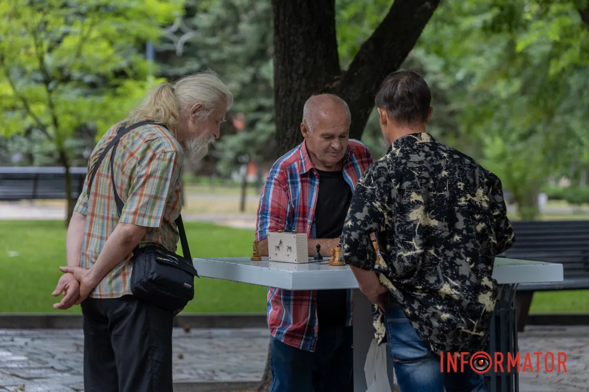 Омріяна прохолода після спеки: як дніпряни проводять суботній дощовий день 3