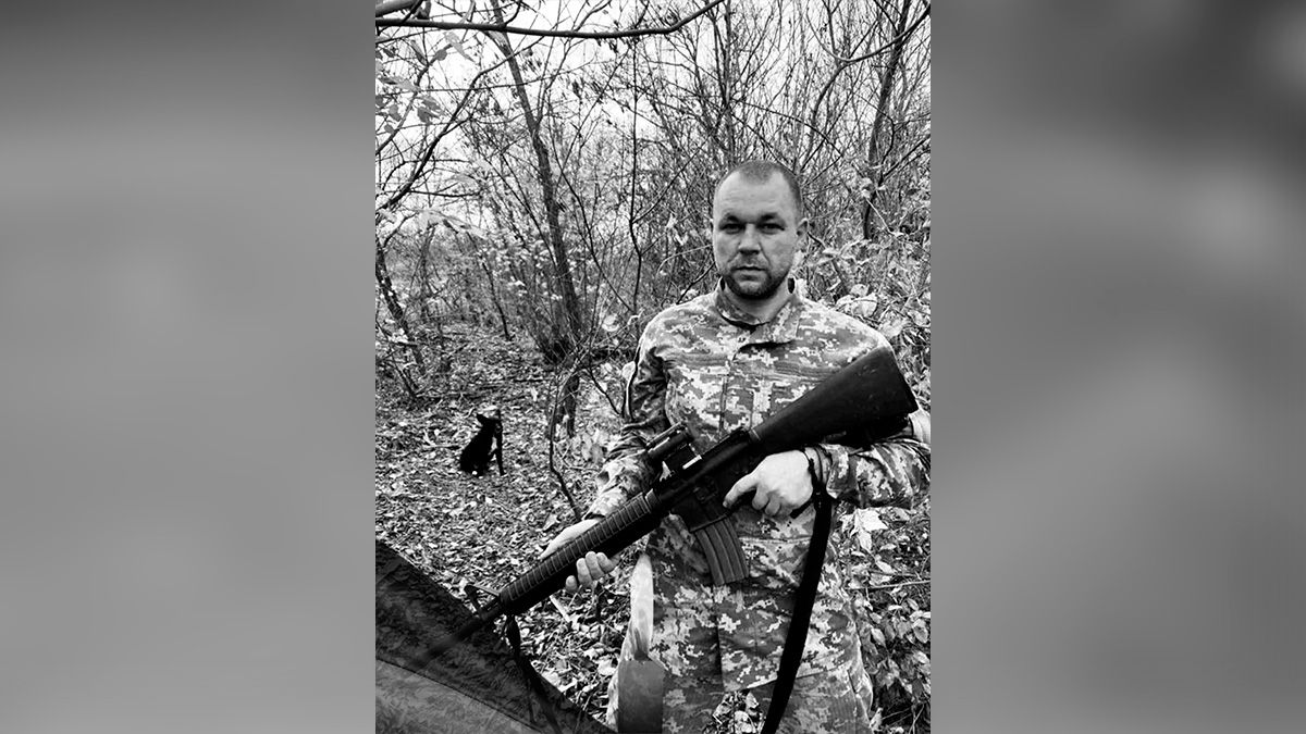 Погиб на Донецком направлении: в Самаре простились с Защитником Анатолием Сердюком