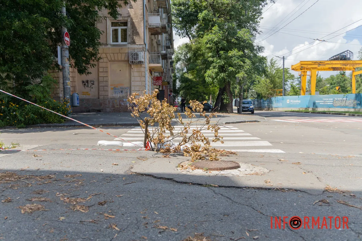 Будьте внимательны, поскольку почву могло подмыть сильнее Будьте внимательны, поскольку почву могло подмыть сильнее