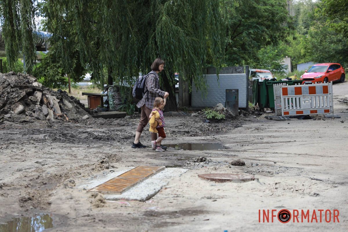 Вирішили продовжити після 3-річної перерви: у Дніпрі на Олександра Данченка стартували ремонтні роботи 20