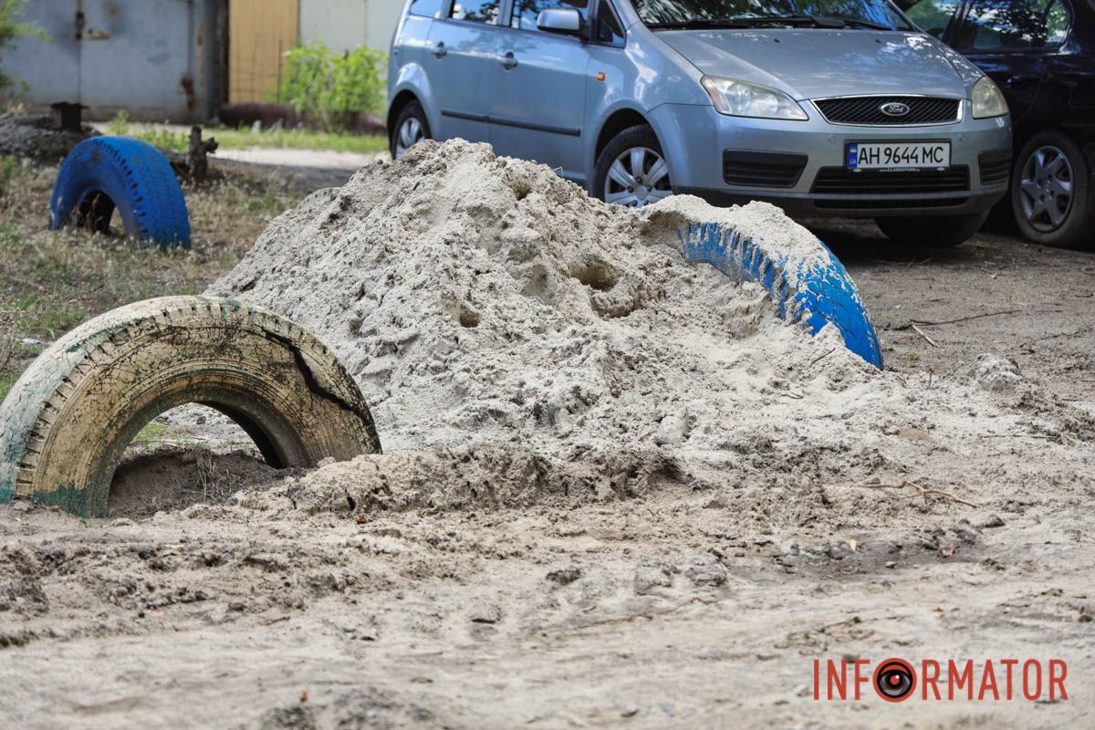 Вирішили продовжити після 3-річної перерви: у Дніпрі на Олександра Данченка стартували ремонтні роботи 31