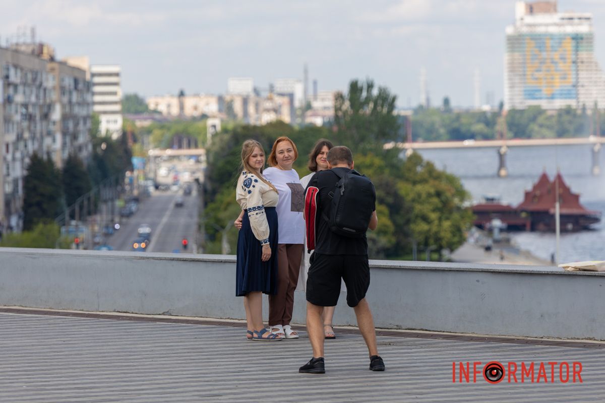 Клаптик дикої природи серед кам’яних джунглів: атмосфера літнього дня в парку Шевченка 14