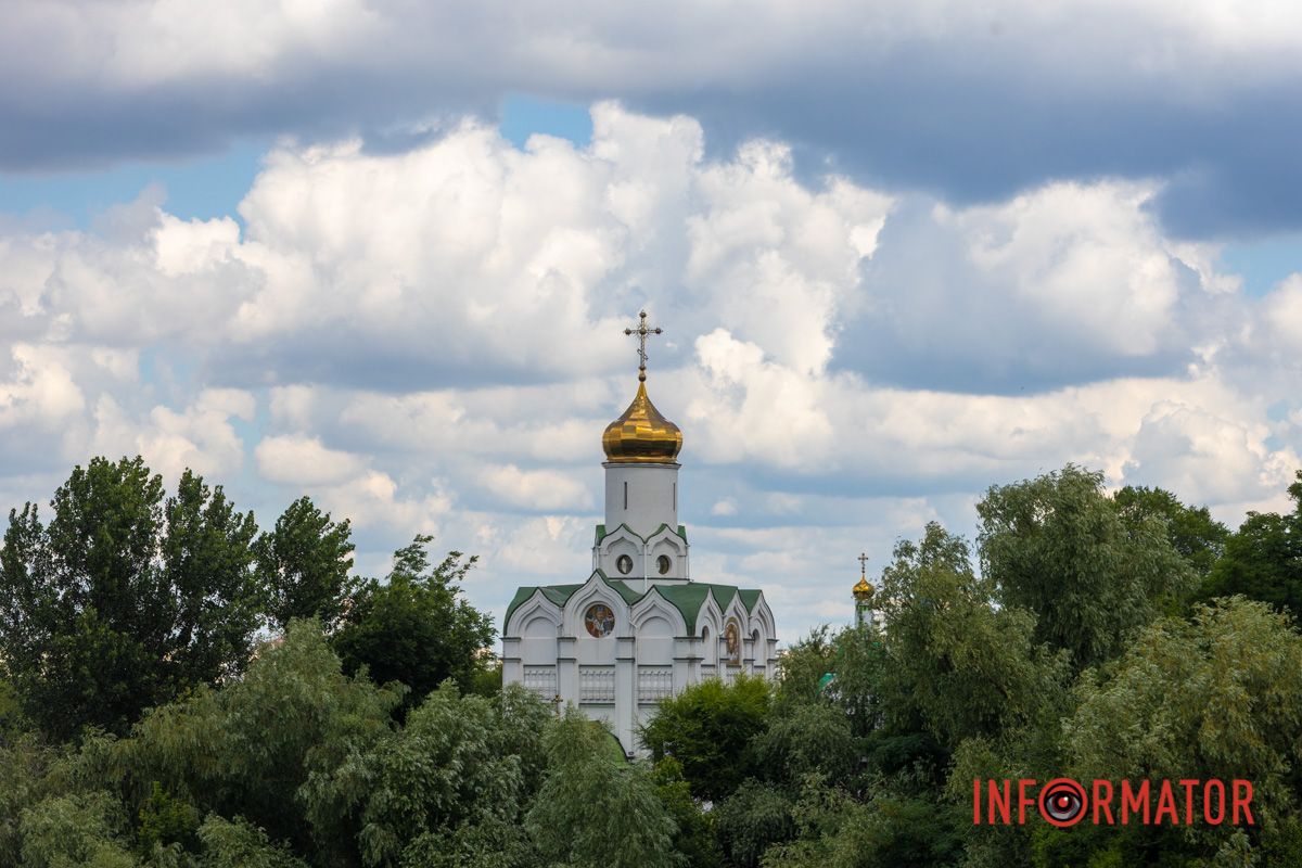 Клаптик дикої природи серед кам’яних джунглів: атмосфера літнього дня в парку Шевченка 22