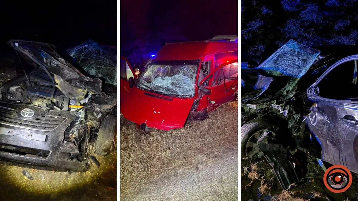 П’яний поліцейський спричинив масштабну ДТП на виїзді з Дніпра: на Toyota Camry він влетів у мікроавтобус, постраждали четверо людей