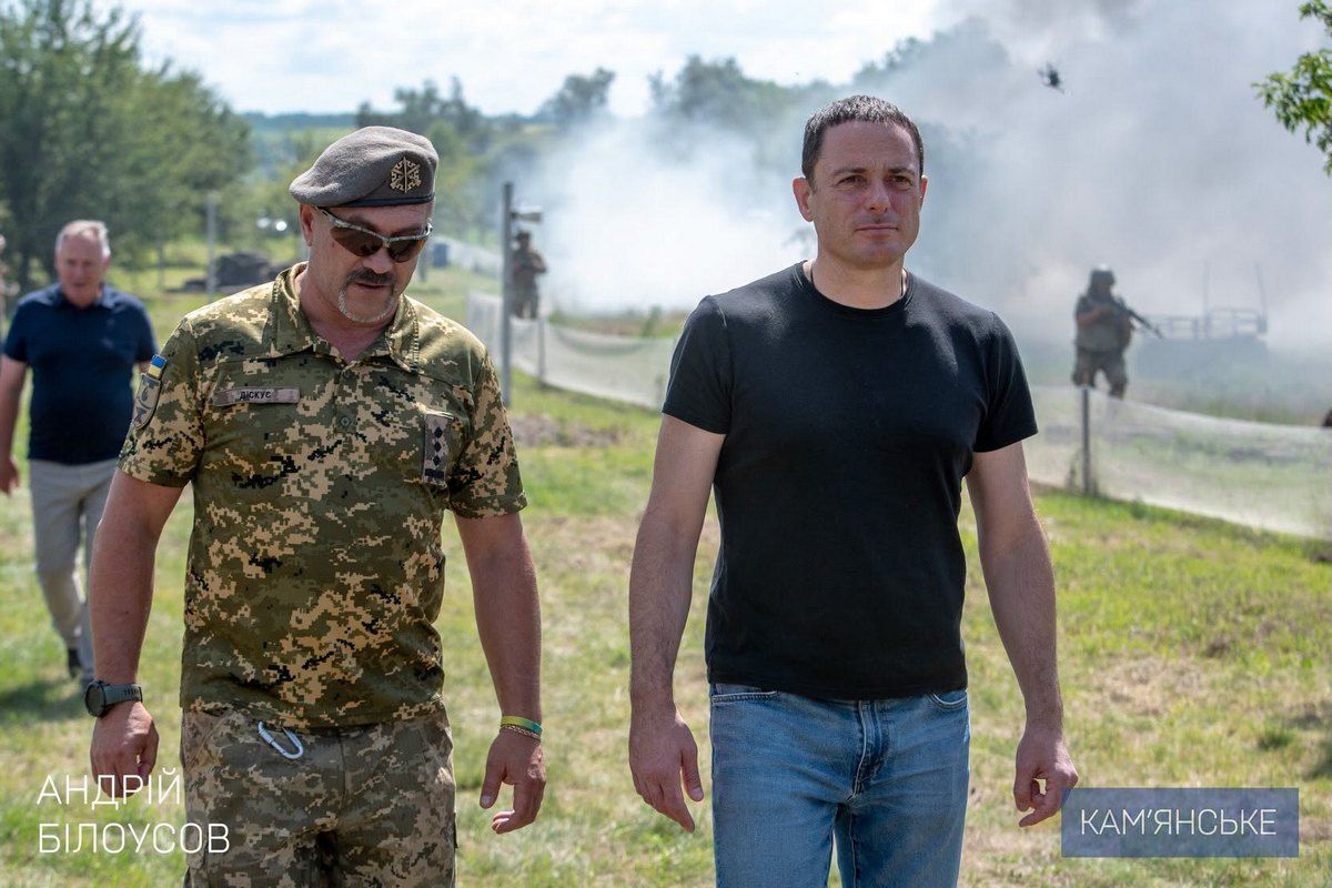 Долучився до заходу і міський голова Кам'янського Білоусов 6