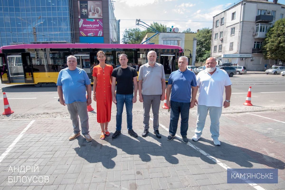 Загалом таких вагонів нададуть 17 штук Загалом таких вагонів нададуть 17 штук