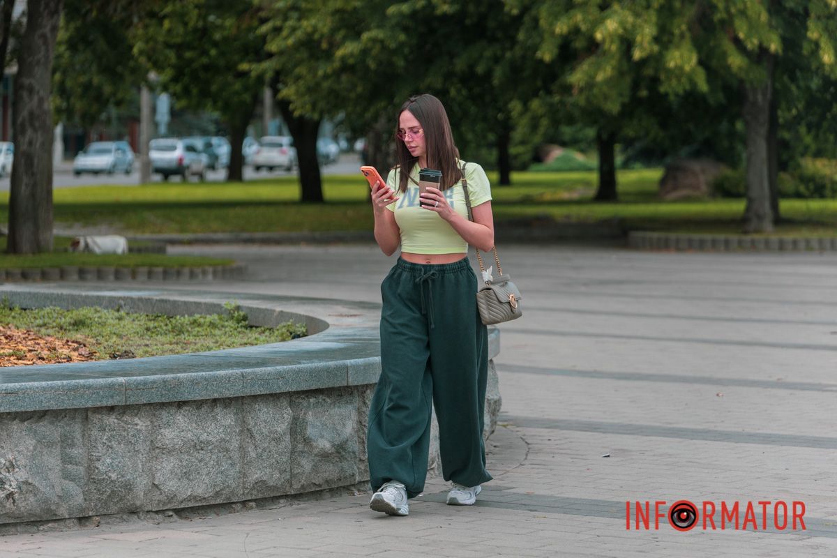 Неспішні прогулянки, кава та літній спокій: як дніпряни проводять день п’ятниці 37