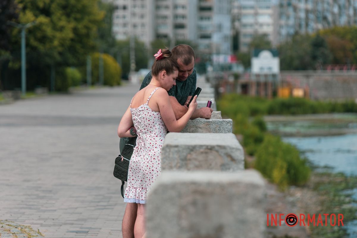 Неспішні прогулянки, кава та літній спокій: як дніпряни проводять день п’ятниці 41