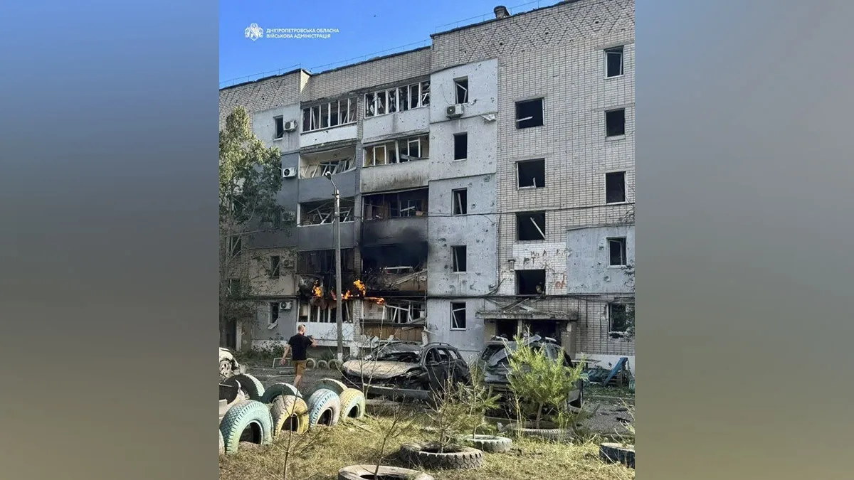 Загинула людина: росіяни атакували Павлоград, зайнялися квартири у багатоповерхівці
