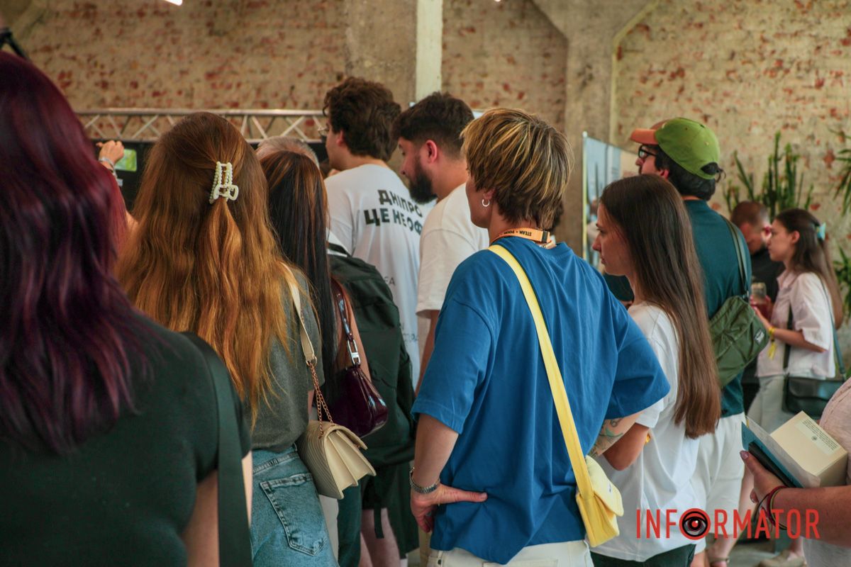 Аромати свіжої кави та змагання з лате-арту: як у Дніпрі вперше провели Coffee Fest 83
