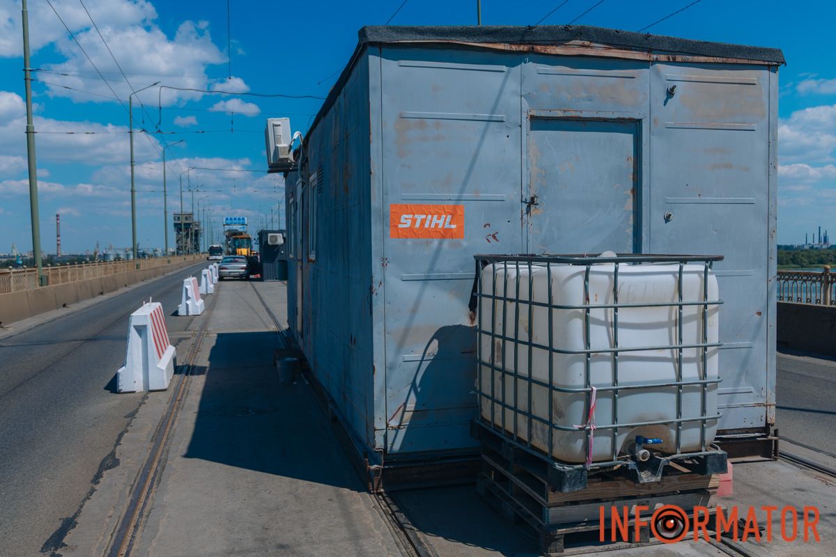 В этом году здесь планируют продолжить замену колеи и деформационных швов. В этом году здесь планируют продолжить замену колеи и деформационных швов.