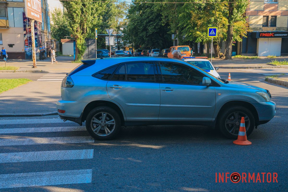 Станом на 17:32 на місці працюють правоохоронці