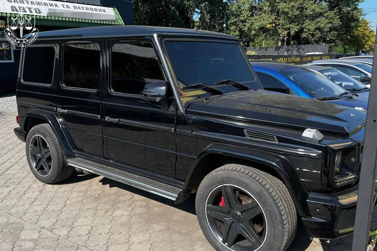 Мешканець Дніпра організував транснаціональну злочинну організацію