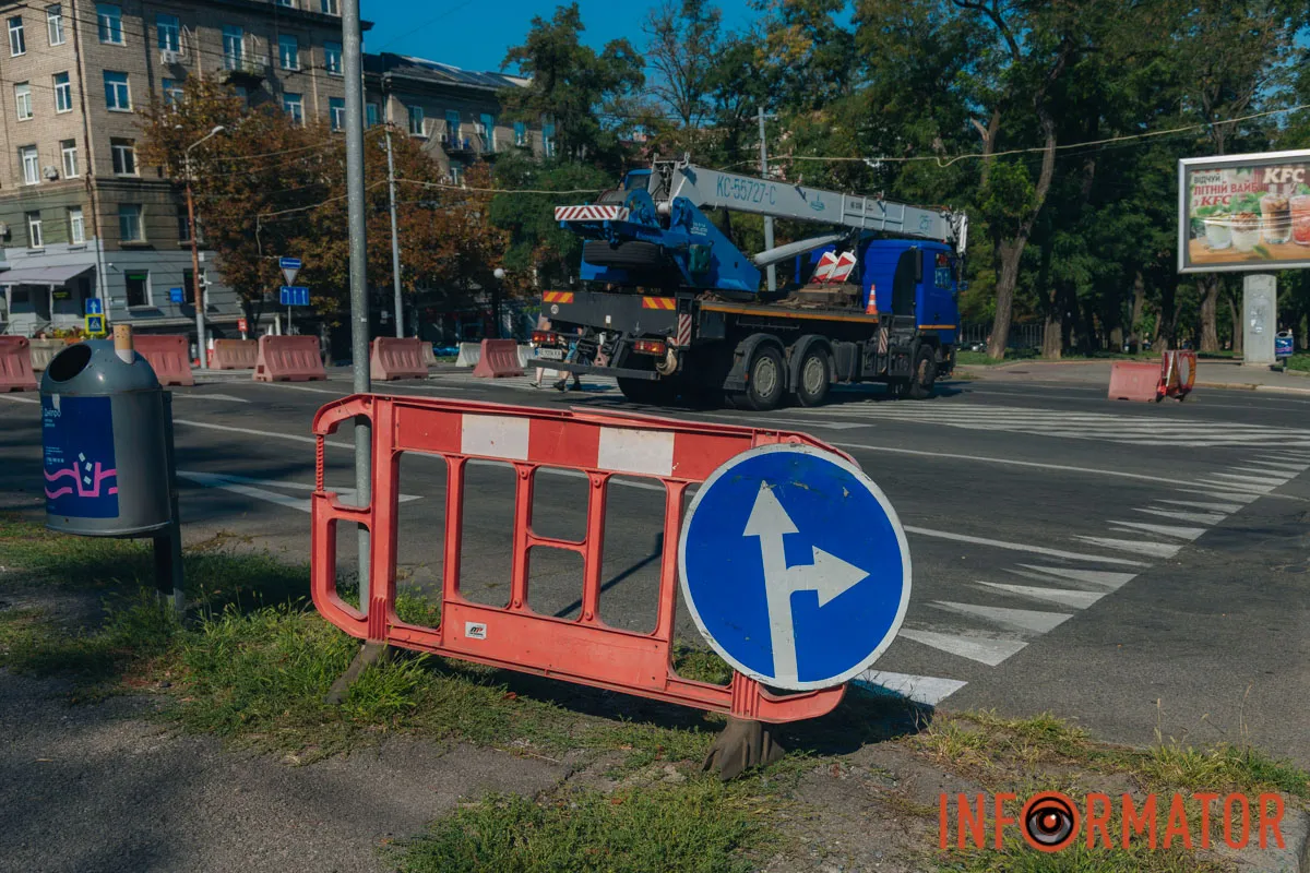 В Днепре 6 августа в 23:00 перекрыли проезжую часть на перекрестке проспекта Дмитрия Яворницкого и улицы Владимира Вернадского